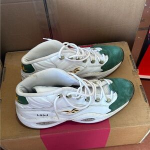 Reebok White and Black Sneakers